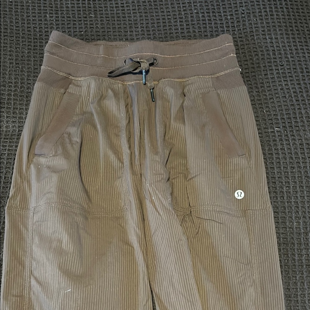 lululemon dance pants size 2